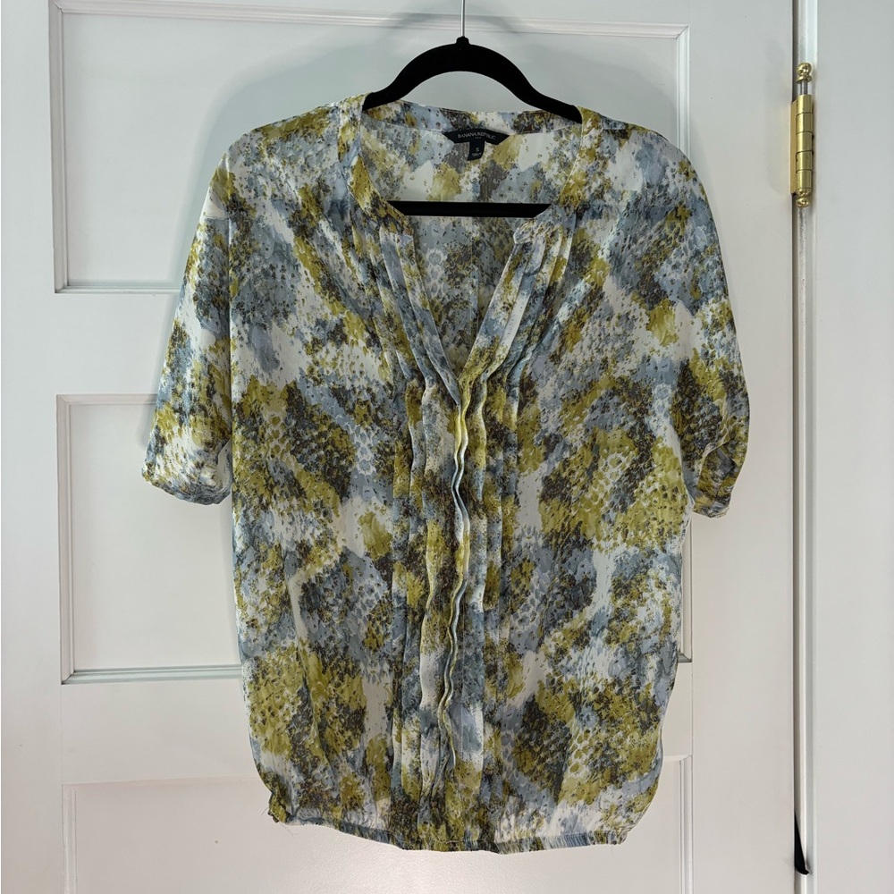 Banana Republic Blue Gray Short  Blouse